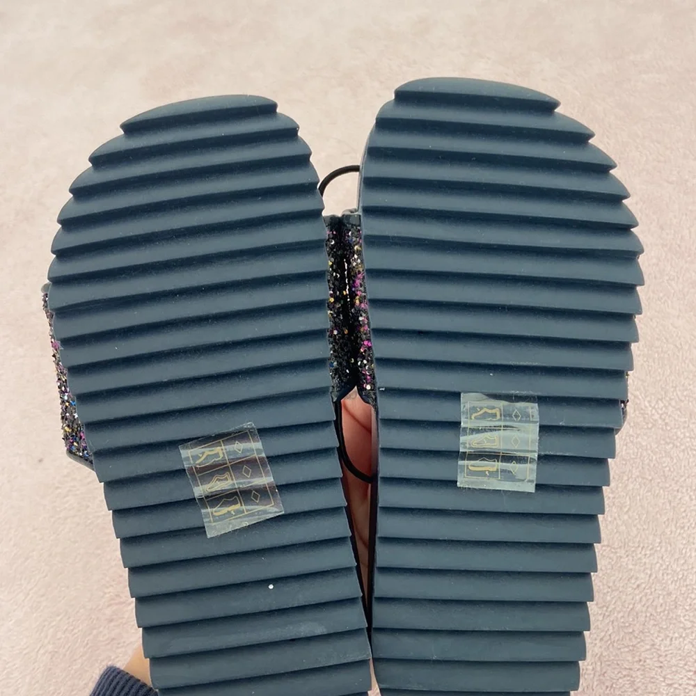 Brand new adorable girls crewcuts sparkly slides size 9